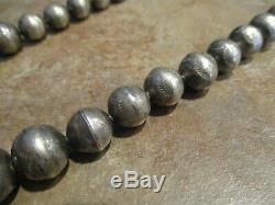 17.5 REAL OLD Navajo Graduated Sterling PEARLS Bench Made Bead Necklace