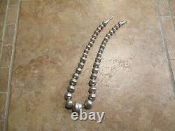 17 DYNAMITE OLD PAWN Navajo Graduated Sterling PEARLS Bench Made Bead Necklace