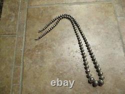 30 OLDER Vintage Navajo Graduated Sterling PEARLS Bench Made Bead Necklace