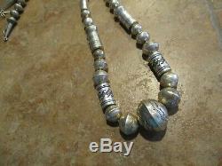 30 Vintage TOMMY SINGER (d.) Navajo HAND MADE Sterling PEARLS Bead Necklace