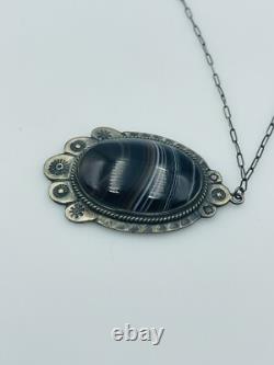 Antique Navajo Hand Made Sterling Silver Banded Black Agate Pendant Necklace