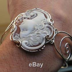 Antique Style Victorian Shell Cameo Bracelet Made In Italy