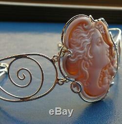 Antique Style Victorian Shell Cameo Bracelet Made In Italy