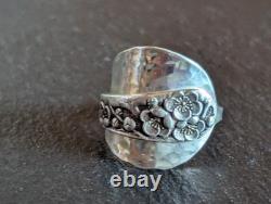 Antique sterling silver spoon ring made from an antique spoon sz 9