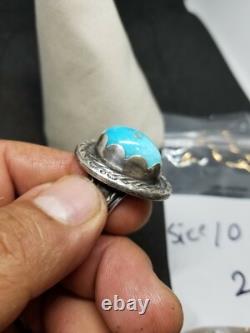 Aritisan Made Sterling Silver Turquoise Southwest Native style Ring
