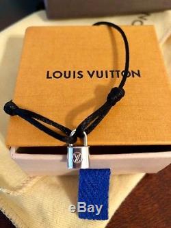 Auth Louis Vuitton BRACELET LOCKIT STERLING SILVER-Made in France Ag925 -A07455