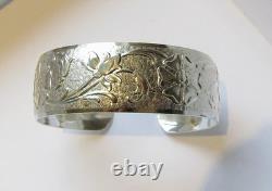Bangle Sterling Silver 925 Vintage Made in 1961 Flower Design (M5VV)