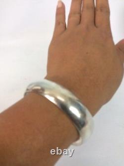 Beautiful Artisan Hand Made sterling Silver 925 cuff bracelet