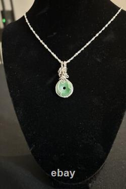 Beautiful Vintage Designer Made Sterling Silver Jade Pendant