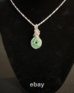 Beautiful Vintage Designer Made Sterling Silver Jade Pendant