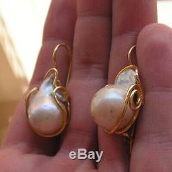 Gorgeous baroque 20-15mm south sea white pearl earring made in Italy
