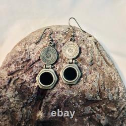 Hand Made 925 Sterling Silver Pair of Earrings With Black Onyx Stone