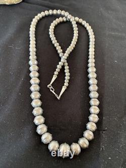 Hand Stamped Bench Navajo Pearls Graduated Sterling Silver Bead Necklace 36