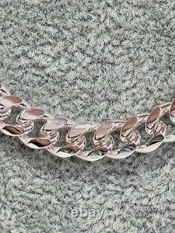 Heavy 22 Inch Sterling Silver Necklace Made In Italy. Brand New
