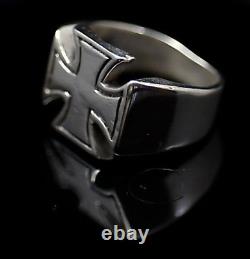 Heavy Unique Hand Made Exquisite Wts Sterling Silver Ring Size 13.5