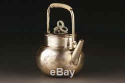 Japanese collection tea kettle made by pure silver/Teapot