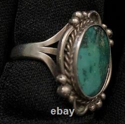 Lovely Hand Made Estate Sterling Silver Native Blue Green Turquoise Ring Size 8