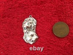 Made in USA Sterling silver scenic lion lioness king queen pendant necklace