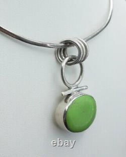 Modern Hand Made Green Cabochon Agate Trio Jump Ring Sterling Silver Pendant