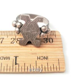 Moroccan antique Tuareg Hand Made SILVER RING tribal jewelry