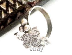 Moroccan antique Tuareg Hand Made SILVER RING tribal jewelry