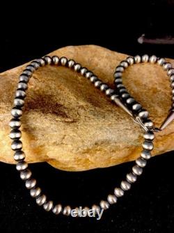Native American 5mm Sterling Silver Beads Navajo 20 Hook & Eye Cone Necklace