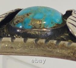 Native American Navajo Made Bracelet With Turquoise Sterling Silver Jewelry Nice