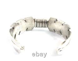 Native American Navajo Sterling Silver Hand Made Feather Design Cuff Bracelet