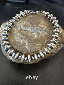 Navajo 8mm Flat 4mm Round Beads 6Sterling Silver Bracelet B2