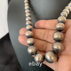 Navajo Pearls Graduated Sterling Silver Round Seamless Bead Necklace 21