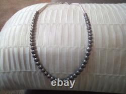 Navajo Sterling Silver Stamped Bench Bead Graduated Necklace 20 Graduated VTG