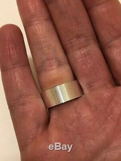 New genuine GUCCI sterling silver. 925 Made in Italy ladies band Ring SZ 5.5