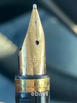 Parker 75 Sterling Silver Flat Top Fountain pen 14k Broad Gold Nib Made In USA