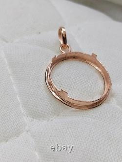 Round pendant made of 925 sterling silver with prong setting