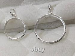 Round pendant made of 925 sterling silver with prong setting