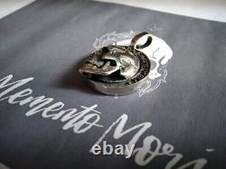 Skull Carpe Diem Memento Mori pendant made sterling silver 925-artisan product