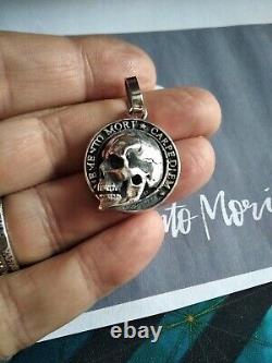 Skull Carpe Diem Memento Mori pendant made sterling silver 925-artisan product