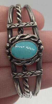 Southwest Native American Sterling Silver Turquoise Hand Made Cuff Bracelet 6