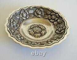 Sterling SIlver Dish Bowl Heavy Embossed Flower Design Made In Mexico 144g