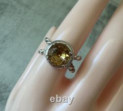Sterling Silver 925 Twisted Ring W Round Cut Citrine Made in Israel Size 9