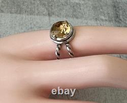 Sterling Silver 925 Twisted Ring W Round Cut Citrine Made in Israel Size 9