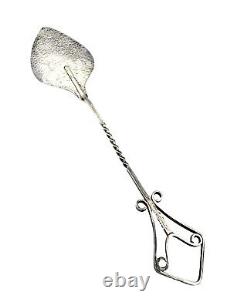 Sterling Silver Cake Lifter Hallmarked Made in Europe