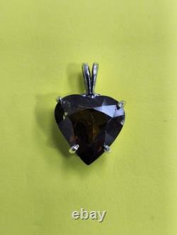Sterling Silver Hand Made 8.87xt heart shaped genuine yellow sapphire