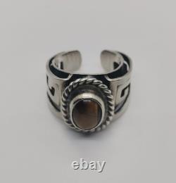 Sterling silver 925 ring. Tiger eye stone. Hand made Mexico. Adjustable size