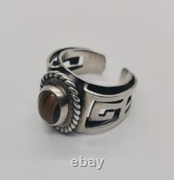 Sterling silver 925 ring. Tiger eye stone. Hand made Mexico. Adjustable size