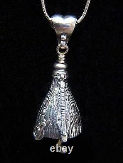 USA-Made Gallery Exclusive Sterling Silver Mountain Dulcimer Story Bell Necklace