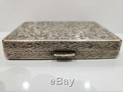 VINTAGE HAND MADE ITALIAN STERLING SILVER CIGARETTE CASE / 2 3/4 x 3 3/4 / 100g