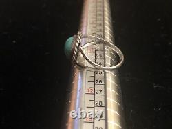 Vintage Native American Navajo Made Sterling Silver & Turquoise Ring Size 7