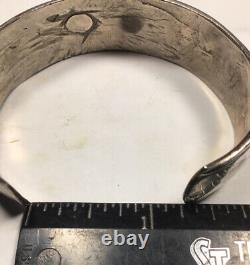 Vintage Navajo Made sterling silver Overlay cuff bracelet. X's And Spade Design