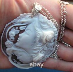 Vintage Silver Gold Carved Shell Cameo necklace Pendant Made in Italy